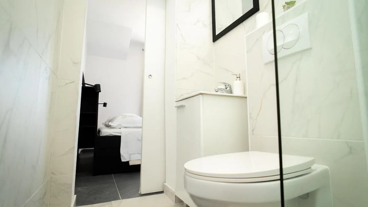 Apartman A2 S Vlastitim Bazenom Lejlighed Trogir Kroatien